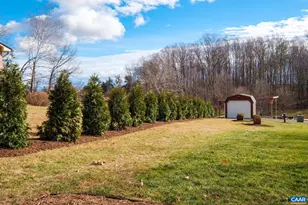 105 Squirrel Path, Stanardsville, VA 22973 - Photo 11