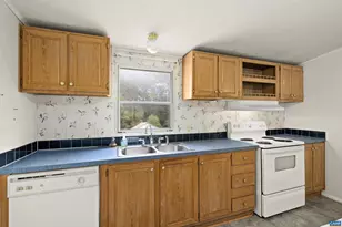 5724 Zachary Taylor Hwy, Mineral, VA 23117 - Photo 11