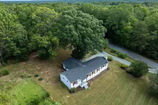 19 Harlow Town Rd, Louisa, VA 23093 - Photo 3