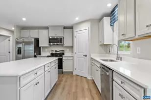 130 White Sands Blvd, Barboursville, VA 22923 - Photo 9