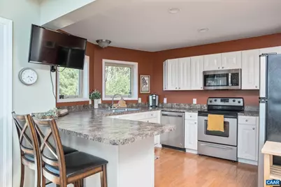 70 Percy Ln, Fairfield, VA 24435 - Photo 21