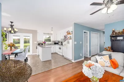 568 Branch Rd, Scottsville, VA 24590 - Photo 5