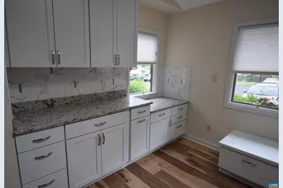 B3 Marina Pt, Palmyra, VA 22963 - Photo 7