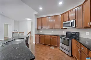 120 Mossy Creek Ct, Zion Crossroads, VA 22942 - Photo 9