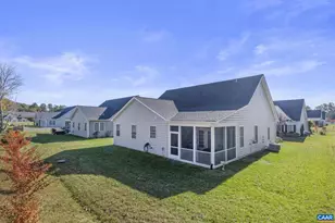 82 Crape Myrtle Dr, Palmyra, VA 22963 - Photo 5