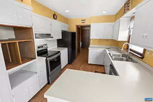 1753 N Lakeshore Dr, Louisa, VA 23093 - Photo 15