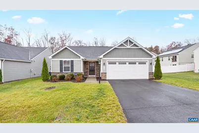 153 Park Dr, Palmyra, VA 22963 - Photo 1