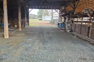 912 Hunters Lodge Rd, Troy, VA 22974 - Photo 21