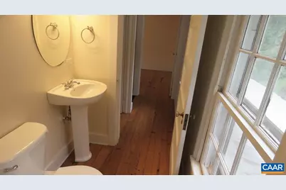 740 Canal St, Scottsville, VA 24590 - Photo 27