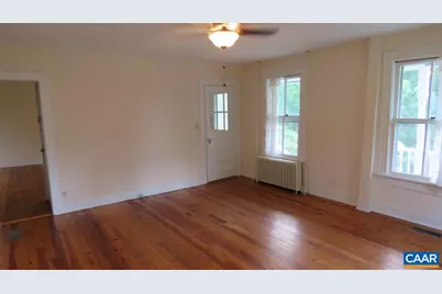 740 Canal St, Scottsville, VA 24590 - Photo 13