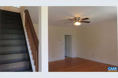 740 Canal St, Scottsville, VA 24590 - Photo 9