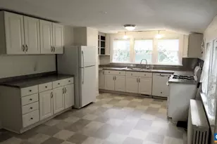 740 Canal St, Scottsville, VA 24590 - Photo 5