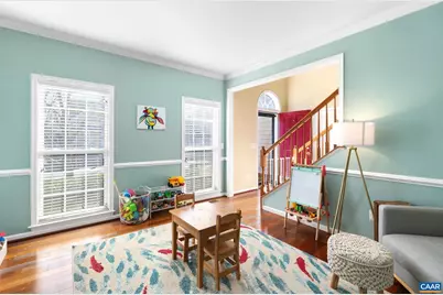 22 Villa Ave, Zion Crossroads, VA 22942 - Photo 5