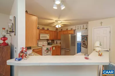 382 Patrick Henry Pl, Louisa, VA 23093 - Photo 17