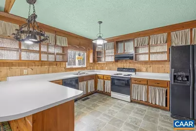 28 Out Of Bounds Rd, Palmyra, VA 22963 - Photo 13