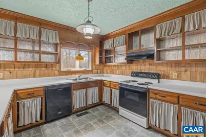 28 Out Of Bounds Rd, Palmyra, VA 22963 - Photo 15