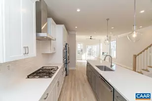 86 Crabapple Ln, Zion Crossroads, VA 22942 - Photo 3