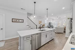 204 Bayberry Ln, Zion Crossroads, VA 22942 - Photo 3