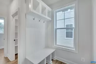 L1-58 Middlecoff Ct, Zion Crossroads, VA 22942 - Photo 21