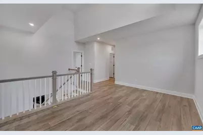 L1-58 Middlecoff Ct, Zion Crossroads, VA 22942 - Photo 23