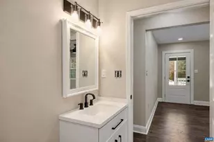 7625 Venable Rd, Kents Store, VA 23084 - Photo 21