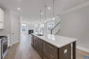 385 Bayberry Ln, Zion Crossroads, VA 22942 - Photo 9