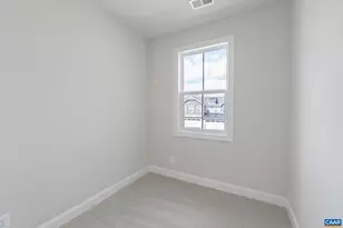 385 Bayberry Ln, Zion Crossroads, VA 22942 - Photo 31