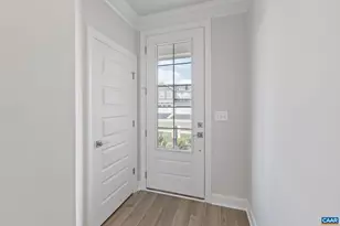 385 Bayberry Ln, Zion Crossroads, VA 22942 - Photo 5