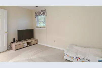 240 Oakmont Dr, Gordonsville, VA 22942 - Photo 31