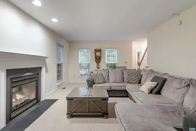 240 Oakmont Dr, Gordonsville, VA 22942 - Photo 5