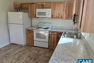 206 McDonald St, Louisa, VA 23093 - Photo 5