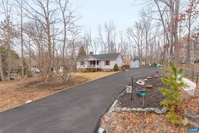 33 Colonial Rd, Palmyra, VA 22963 - Photo 3