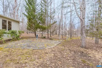 22 Bridlewood Dr, Palmyra, VA 22963 - Photo 5