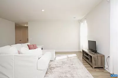 127 Virginia Ave, Palmyra, VA 22963 - Photo 5