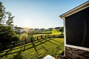 28 Red Pne Dr, Zion Crossroads, VA 22942 - Photo 23