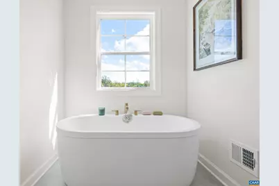 42C Whisperwood Ct, Troy, VA 22974 - Photo 29