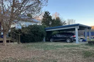 877 Holland Creek Rd, Louisa, VA 23093 - Photo 5