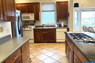 877 Holland Creek Rd, Louisa, VA 23093 - Photo 11