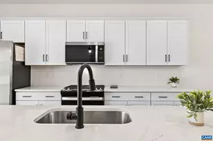 11904 Shire Walk Trail, Henrico, VA 23233 - Photo 17