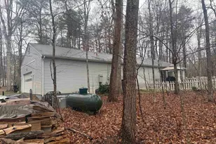 547 Forest Hill Rd, Gordonsville, VA 22942 - Photo 7