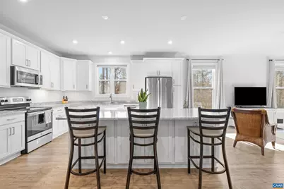 49 Pine Shadow Ct, Troy, VA 22974 - Photo 7