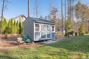 49 Pine Shadow Ct, Troy, VA 22974 - Photo 37