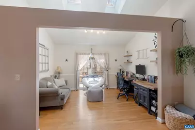 37 West Lake Forest Dr, Palmyra, VA 22963 - Photo 9