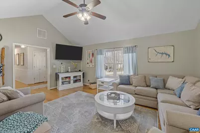 70 Riverside Dr, Palmyra, VA 22963 - Photo 7
