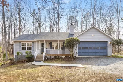 814 Jefferson Dr, Palmyra, VA 22963 - Photo 1