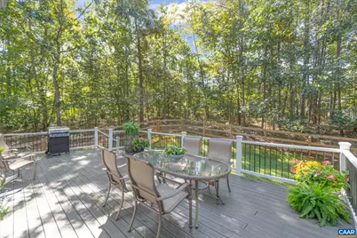 442 W Rosewood Dr, Barboursville, VA 22923 - Photo 31