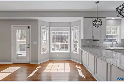 442 W Rosewood Dr, Barboursville, VA 22923 - Photo 7