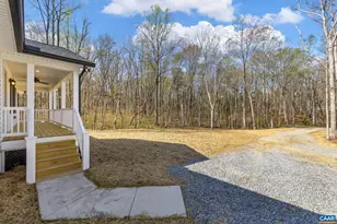 904 St Frances Ave, Mineral, VA 23117 - Photo 5