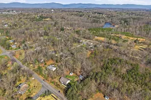 201 Tanglewood Dr, Barboursville, VA 22923 - Photo 35