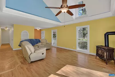 689 Mutton Hollow Rd, Stanardsville, VA 22973 - Photo 33